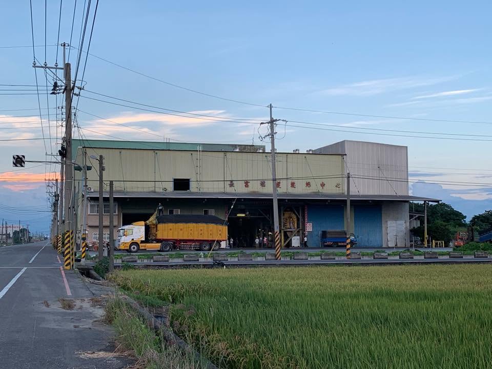 長富稻穀乾燥中心廠房外觀